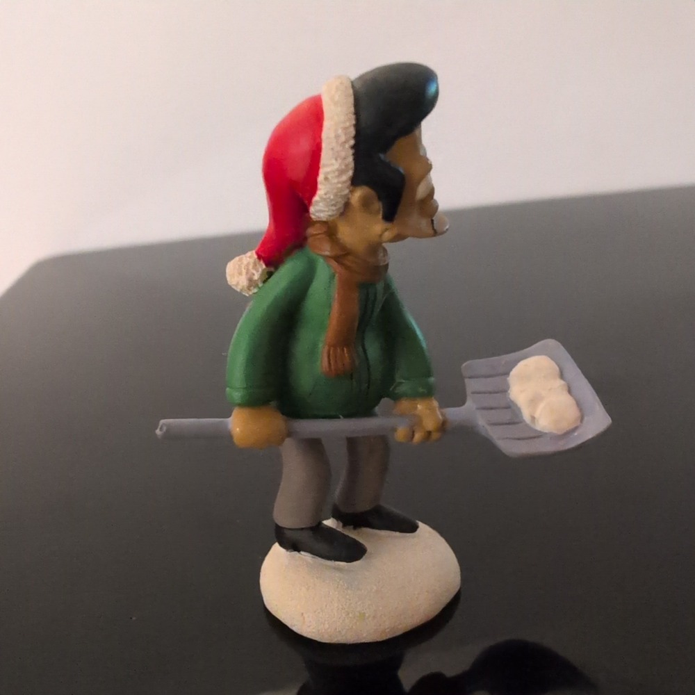 The Simpsons Apu Christmas Figurine Santa Hat Snow Shovel Winter Collectible - Picture 2 of 4